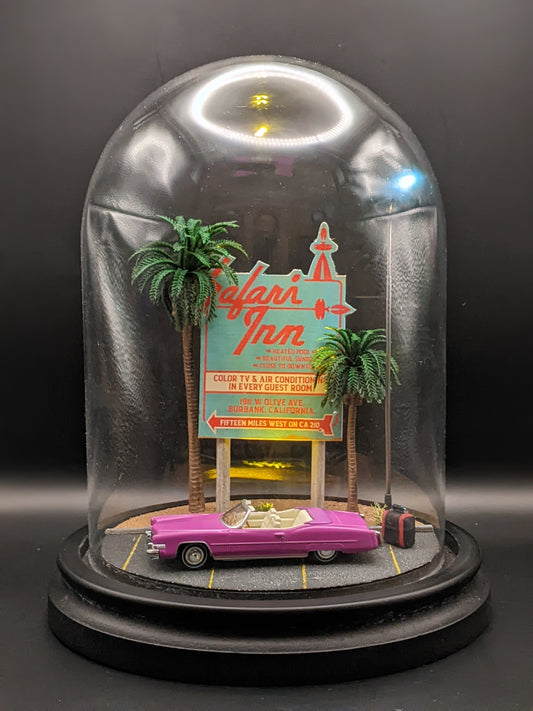 True Romance Diorama Lamp – Handmade Bell Jar Scene with Clarence’s Cadillac, Limited Edition Movie Collectible(Copy)